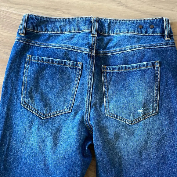 Cabi Size 2 #4152 100% bf Boyfriend Jeans Distressed Ankle Length Crop Blue - Picture 14 of 14